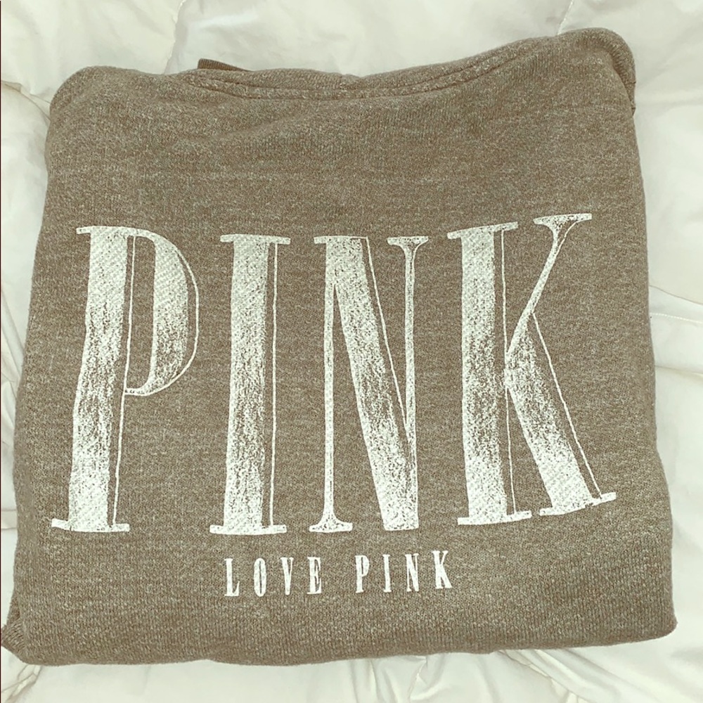 Army green VS PINK Hoodie!